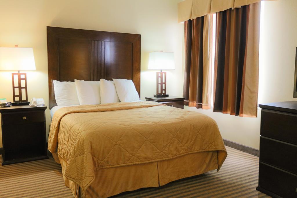 Frontier Hotel Houston Esterno foto