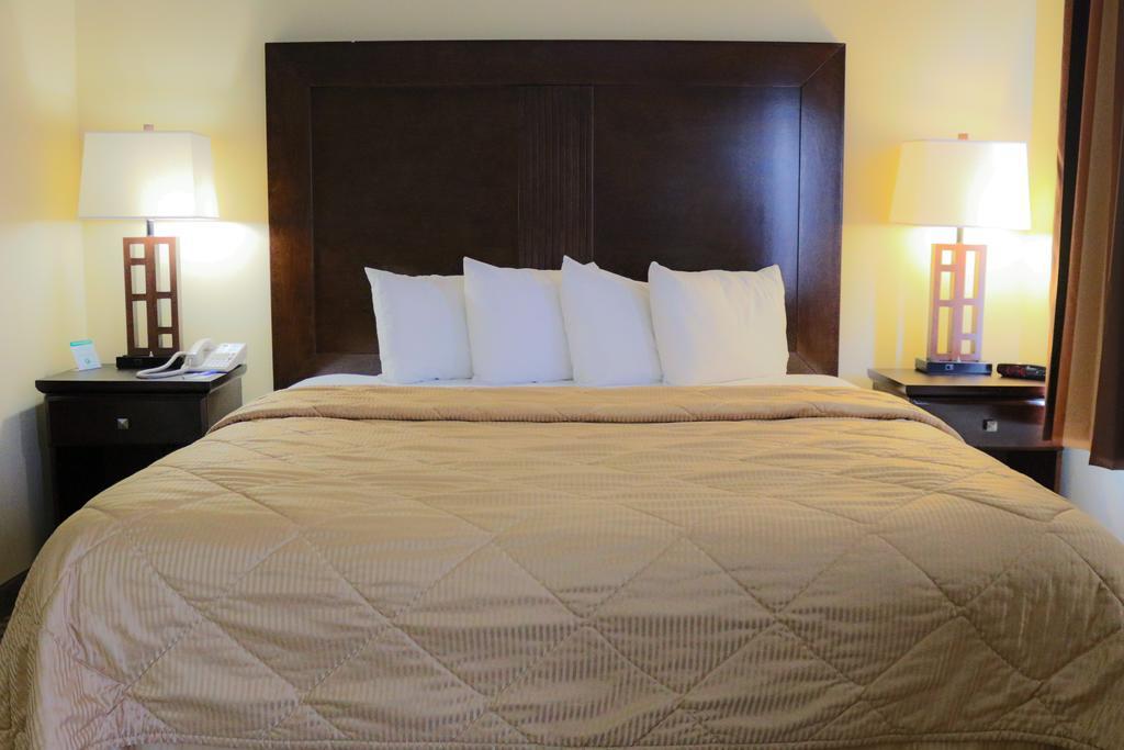 Frontier Hotel Houston Esterno foto
